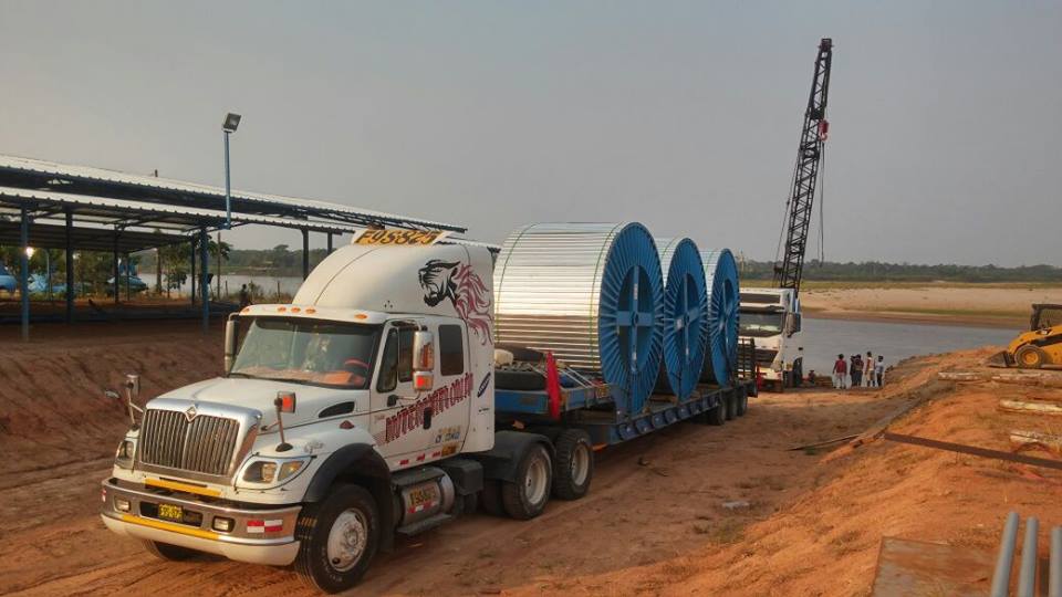 transporte de carga pesada a nivel nacional 995034160