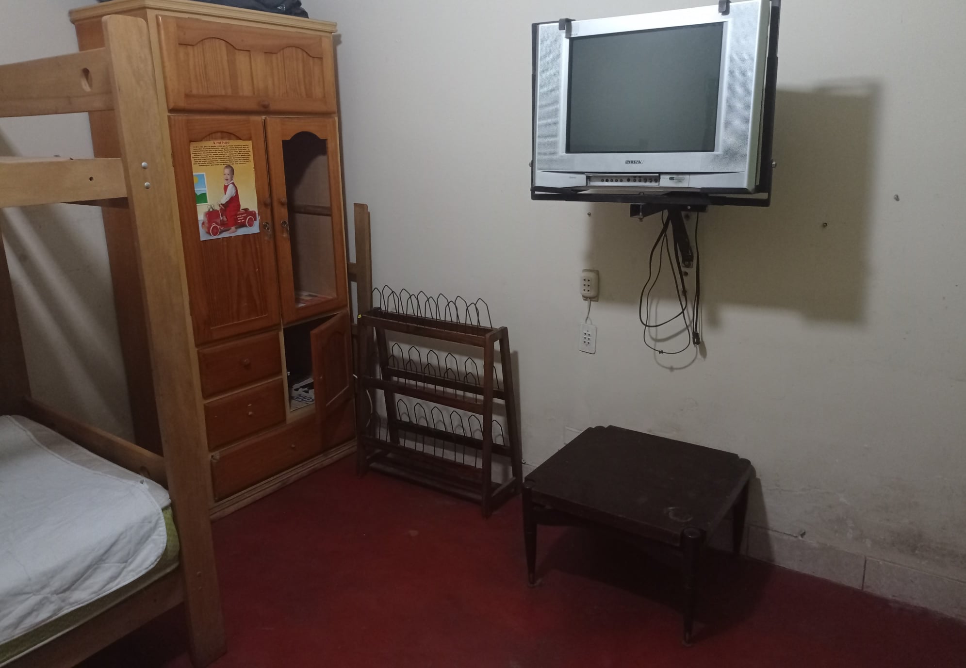 ALQUILO HABITACIÓN AMOBLADA EN LINCE