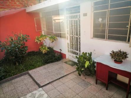 4 Cuartos, 120 m² – vendo casa de 1 piso en los Olivos